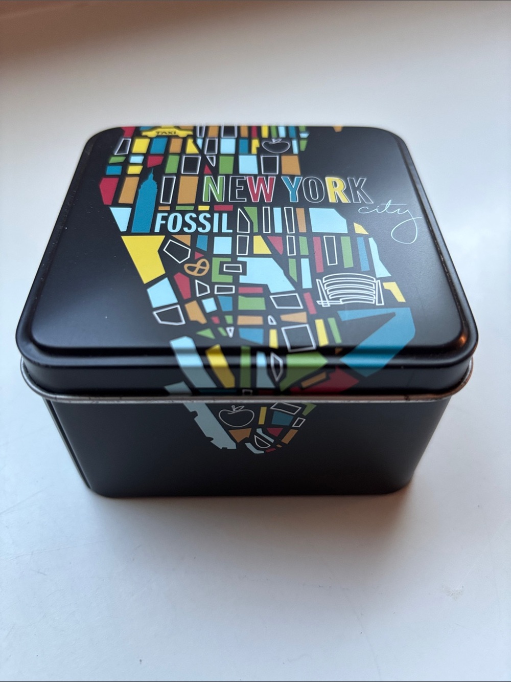 FOSSIL Watch tins bundle/5 (empty) - Picture 7 of 8